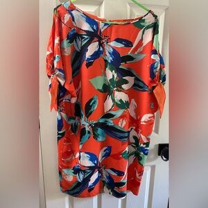 Vince Camuto Dress with beautiful open sleeve detail. NWT